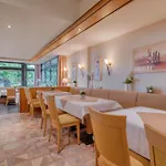 Wiehen-therme 4*