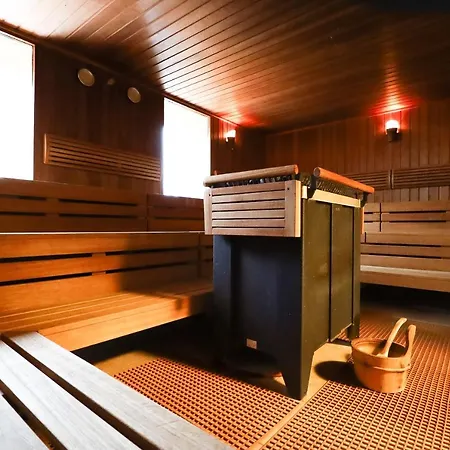 Ξενοδοχείο Wiehen-therme 4*