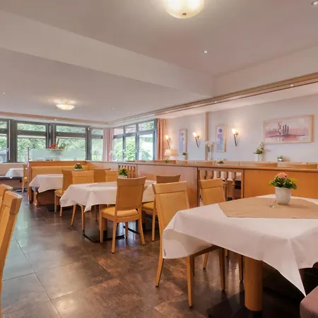 Wiehen-therme 4*