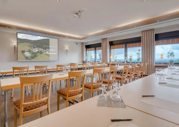 Hotel Wiehen-therme 4*